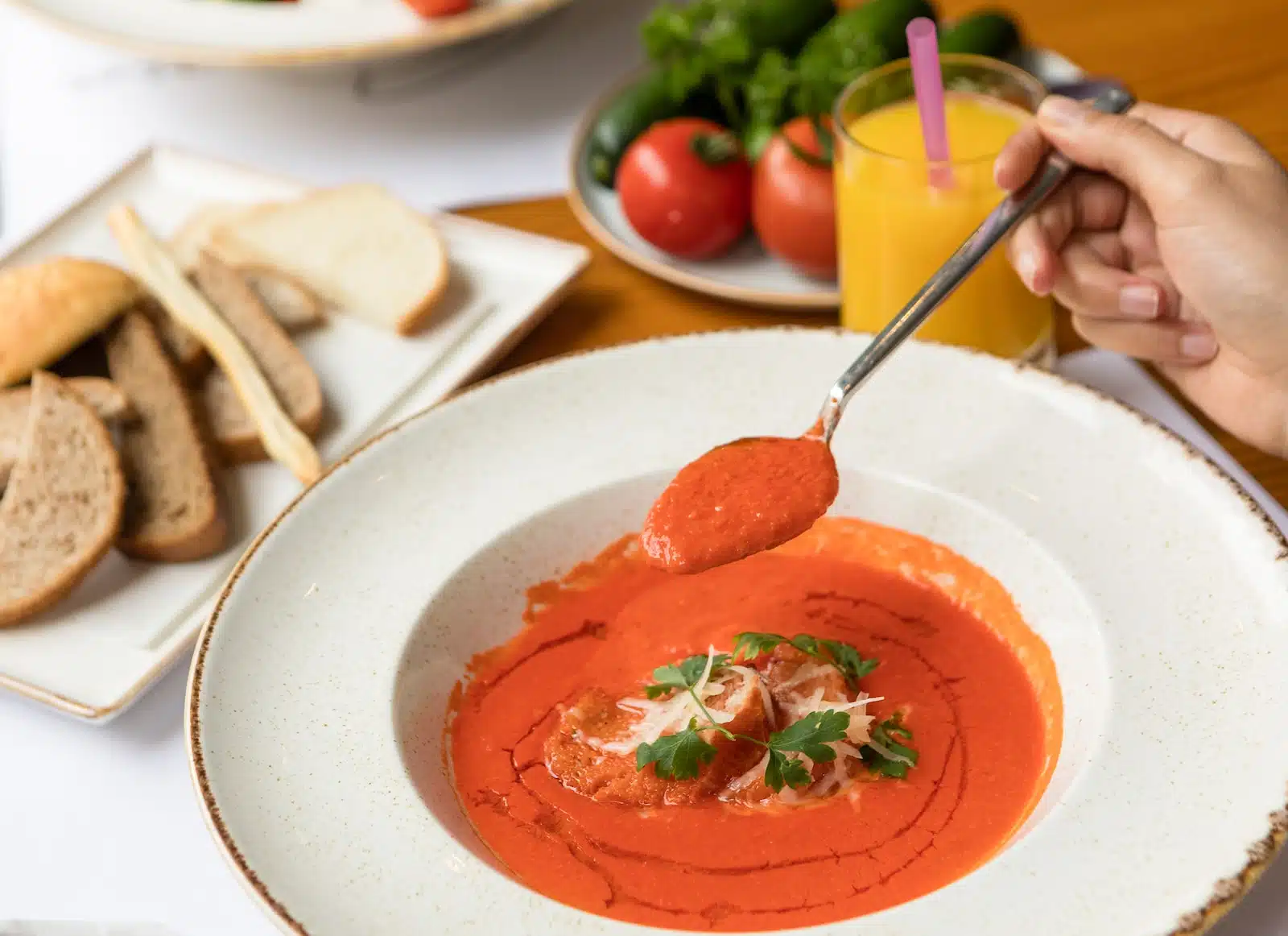 How to Make Tomato Soup with Tomato Sauce