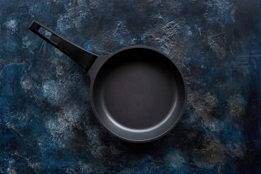 Non-stick fry pans